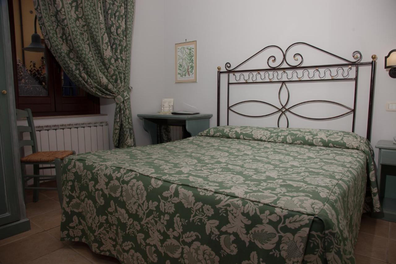Hotel Il Tiglio (Adults Only) Castel Di Sangro Exterior photo