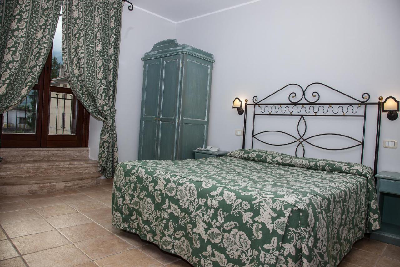 Hotel Il Tiglio (Adults Only) Castel Di Sangro Exterior photo